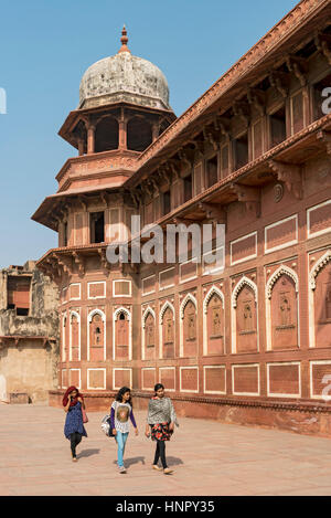 Jahangiri Mahal (palais de Jahangir), Fort d'Agra, Inde Banque D'Images