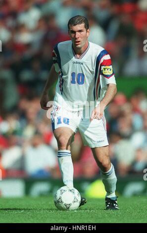 ZINEDINE ZIDANE FRANCE ET DE BORDEAUX 24 Juin 1996 Banque D'Images