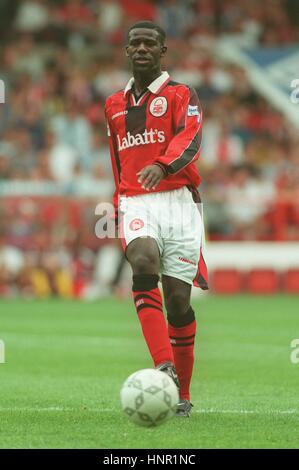 CHRIS BART-WILLIAMS Nottingham Forest FC 02 Août 1996 Banque D'Images