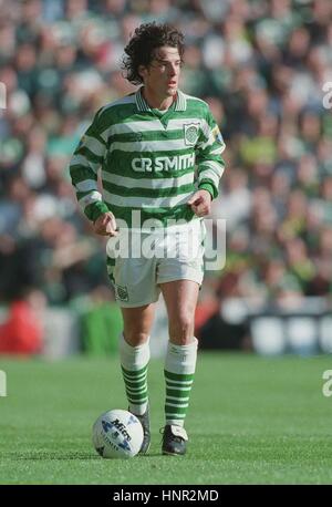 BRIAN O'NEIL Glasgow Celtic FC 17 Octobre 1996 Banque D'Images