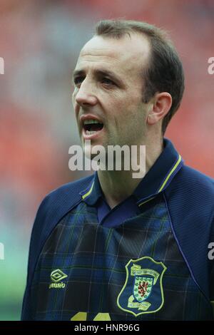 GARY MCALLISTER ECOSSE & Leeds United FC 11 Juin 1996 Banque D'Images