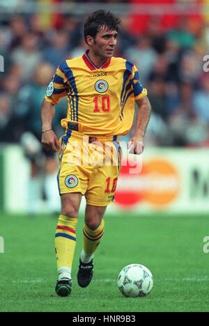 GHEORGHE HAGI ROUMANIE & FC BARCELONE 13 Juin 1996 Banque D'Images