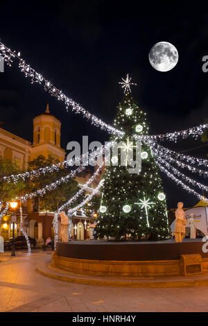 Décorations de Noël ALCALDIA CITY HALL PLAZA DE ARMAS OLD TOWN SAN JUAN PUERTO RICO Banque D'Images