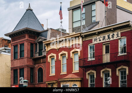 Les entreprises sur la 6ème rue dans le quartier chinois, à Washington, DC. Banque D'Images