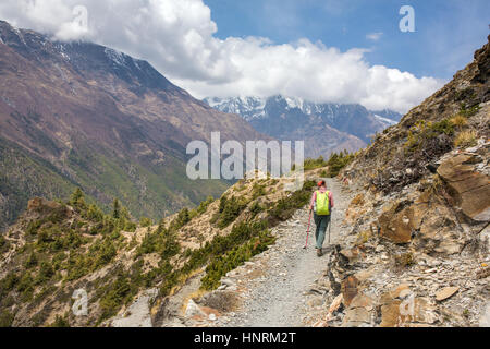 Magnifique paysage de montagne sur le circuit de l'Annapurna trek dans l'Himalaya, Népal Banque D'Images