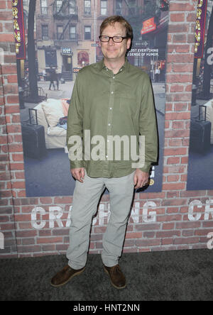 Hollywood, CA. Feb 15, 2017. Andrew Daly, à HBO's 'écraser' Premiere et After Party, At Avalon en Californie le 15 février 2017. Credit : Faye Sadou/media/Alamy Punch Live News Banque D'Images