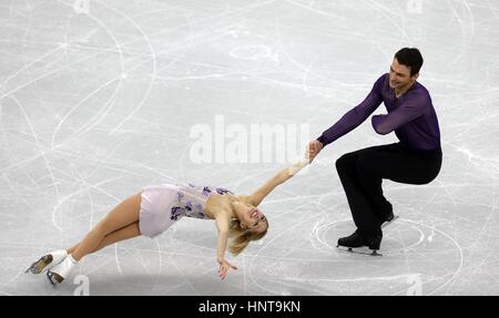 Knierim Scimeca Alexa et Chris Knierim de United States concurrence dans les Paires Programme court au cours de Championnat des quatre continents de patinage artistique de l'événement test pour les Jeux Olympiques d'hiver de PyeongChang 2018 à Gangneung Ice Arena le 16 février 2017 à Gangneung, en Corée du Sud. L'événement se déroule un an avant le début de la 2018 Jeux Olympiques d'hiver de PyeongChang. (Jeon Han/Koreanet Planetpix via) Banque D'Images