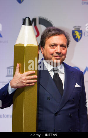 Turin, Italie. Feb 15, 2017. Designer automobile italien Giorgetto Giugiaro reçoit des bourses de carrière au Musée de l'Automobile de Turin Crédit : Marco Destefanis/Pacific Press/Alamy Live News Banque D'Images