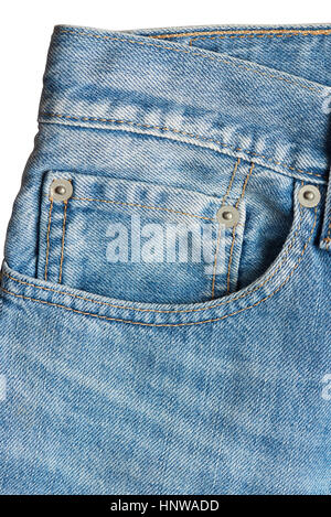 Close up of light blue jeans pocket isolé sur fond blanc Banque D'Images