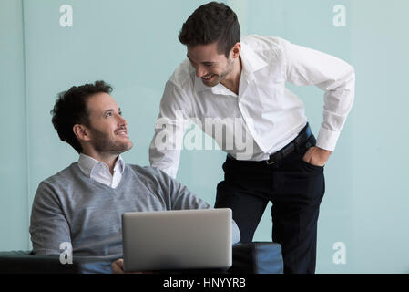 Les professionnels de recherche Banque D'Images