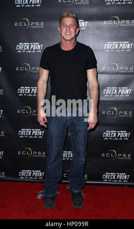 Première mondiale de 'Check Point' qui s'est tenue à Las Vegas - Théâtres d'Eclipse avec des arrivées : Kenny Johnson Où : Las Vegas, Nevada, United States Quand : 16 Jan 2017 Credit : Judy Eddy/WENN.com Banque D'Images