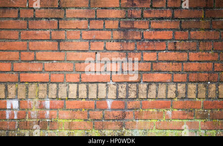 Texture de fond de l'ancien mur de brique rouge et jaune Banque D'Images