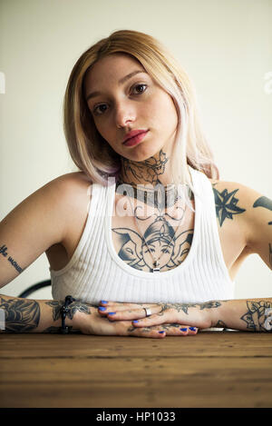Tattooed Woman, portrait Banque D'Images