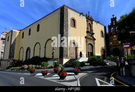 Teneriffa, Espagne. Déc 30, 2016. 'Église Iglesia de San Agustin' à La Orotava sur l'île canarienne de Tenerife (Espagne), 30 décembre 2016. Utilisation dans le monde entier | Credit : dpa/Alamy Live News Banque D'Images