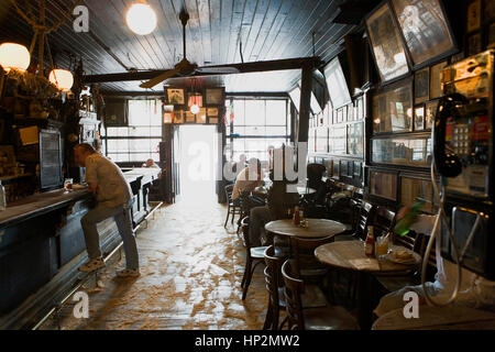 McSorley's Old Ale House, brasserie, Alehouse, beerhouse. 15 East 7th St. depuis 1854,New York City, Etats-Unis Banque D'Images