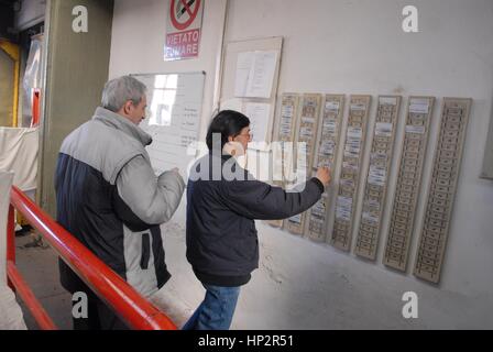 Milan (Italie), l'entrée d'une usine de teinture de tissus industriels Banque D'Images