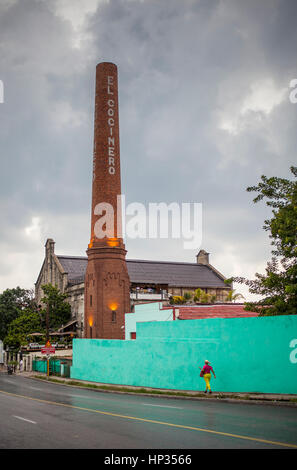 L'art cubain Factory, centre culturel, dans l'ancienne usine d'huile 'El Cocinero', dans la calle 11 con 26, quartier Vedado, La Habana, Cuba Banque D'Images