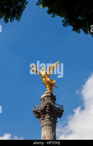 Monument, Golden angel, l'Avenue Reforma, Mexico, Mexique Banque D'Images