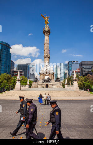 Monument, Golden angel, l'Avenue Reforma, Mexico, Mexique Banque D'Images