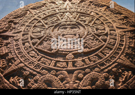 'Piedra del Sol' (Pierre du Soleil), la civilisation aztèque, Musée National d'anthropologie. La ville de Mexico. Le Mexique Banque D'Images
