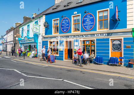 Quay Street à Dingle, péninsule de Dingle, comté de Kerry, Irlande, Europe Banque D'Images