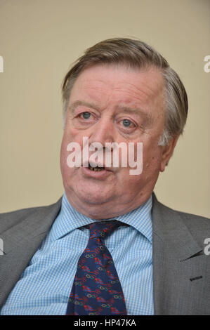 Luxembourg 08.03.2012. KEN CLARKE LA SECRÉTAIRE D'ETAT À LA JUSTICE lors d'une itw avec media Luxembourg Banque D'Images