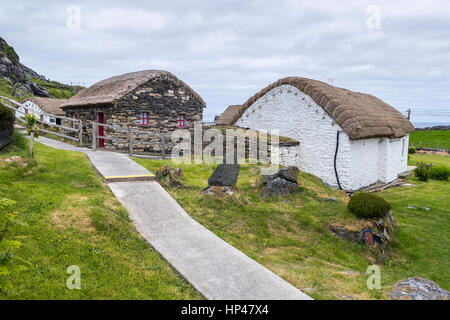 Village folklorique Glencolmcille, comté de Donegal, Irlande, Europe. Banque D'Images