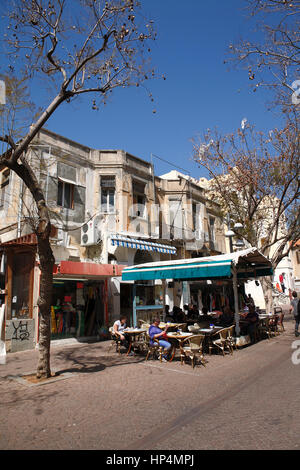 Petite piscine restaurant et café, Tel Aviv, Israël Banque D'Images