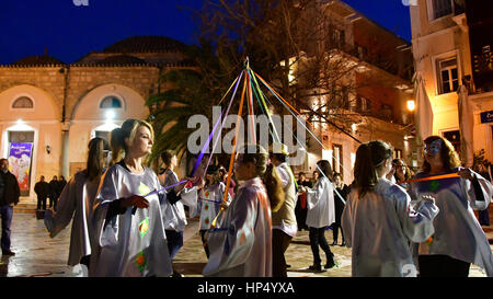 Nauplie, Grèce 18 février 2017.Les manifestations traditionnelles Carnaval à Nauplie dans le cadre de Carnaval en Grèce. Banque D'Images