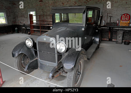 T-6 berline quatre portes dans le Hancock Shaker Village, Hancock, Massachusetts, United States. Banque D'Images