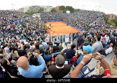 Barcelone - APR 26 : les spectateurs à l'ATP Open de Barcelone Banc Sabadell Conde de Godo Tournament le 26 avril 2015 à Barcelone, Espagne. Banque D'Images