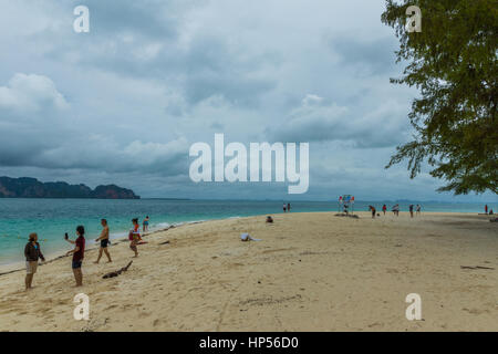 Plage de Kho Phi Phi, thaïlande Banque D'Images