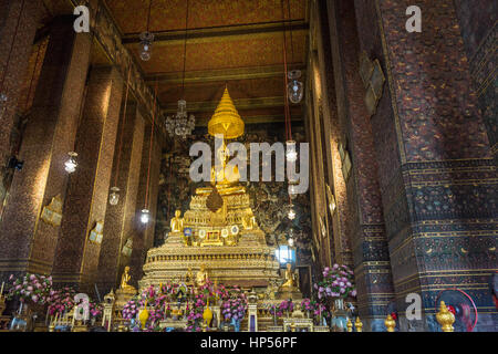 Temple bouddhiste du Bouddha inclinable (Wat Pho) à Bangkok, Thaïlande Banque D'Images