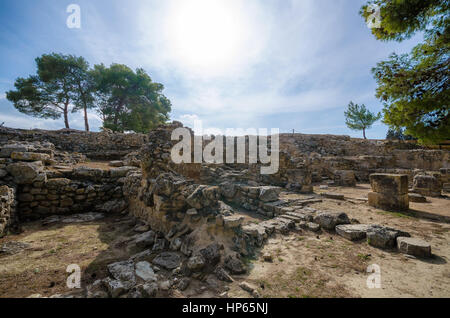 Les ruines antiques de la ville de Phaistos, en Crète. ici a été trouvé le célèbre disque de Phaistos un disque de terre cuite. Banque D'Images