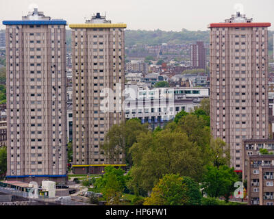 Offres et demandes de logement Ampthill près de Mornington Crescent London identifiés par le code couleur distinctive tour de blocs à proximité de Euston et Somers Town Banque D'Images