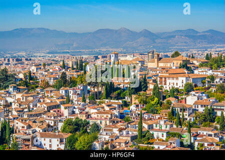 Granada, Espagne - Albaicin quartier médiéval maure, architecture arabe traditionnelle de l'Andalousie. Banque D'Images