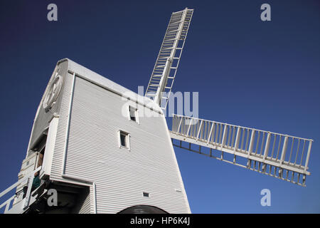 Jack et Jill windmills à Clayton sur les Sussex Downs Banque D'Images