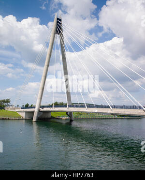 Sur le lac de pont pour piétons, Southport, Royaume-Uni Banque D'Images