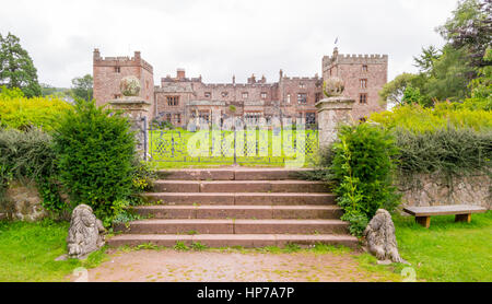 Château de Muncaster, Seascale, Cumbria, Royaume-Uni Banque D'Images