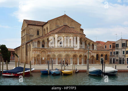 Église Santa Maria e Donata sur l'île de Murano dans la lagune de Venise en Italie. Banque D'Images