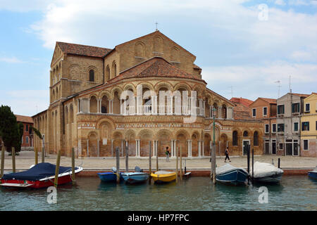 Église Santa Maria e Donata sur l'île de Murano dans la lagune de Venise en Italie. Banque D'Images