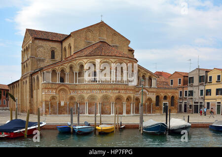 Église Santa Maria e Donata sur l'île de Murano dans la lagune de Venise en Italie. Banque D'Images