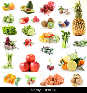 Jeu de collage des légumes, des fruits, des baies sur fond blanc Banque D'Images