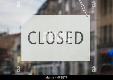 Closed sign in shop porte d'entrée Banque D'Images