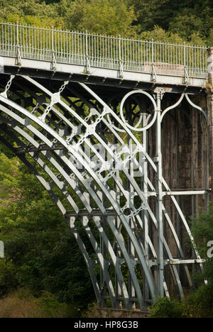 Le pont métallique à Ironbridge, près de Telford Shropshire, Banque D'Images