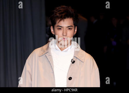 Kris Wu participant à la Burberry London Fashion Week Show à décideurs House, Manette Street, Londres. Banque D'Images