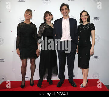 Jenny Agutter (gauche) Heidi Thomas (deuxième à gauche), Stephen McGann (deuxième à droite) et Laura Main (droite) assister à la vitrine gala pour BBC Worldwide dans à l'ACC Liverpool. Banque D'Images