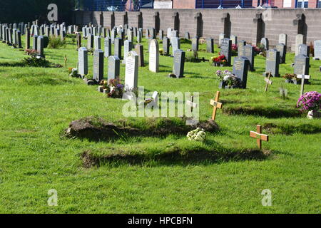 Cimetière de St Mary's et l'église All Saints, Meare, Somerset Banque D'Images