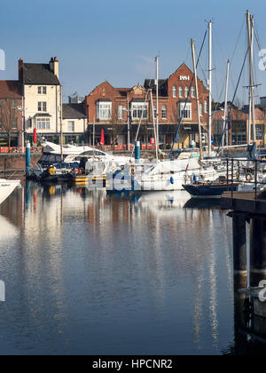 Bateaux à Marina de Hull Hull Yorkshire Angleterre Banque D'Images