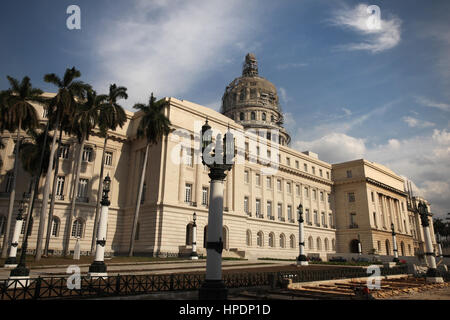 El Capitolio ou National Capitol Building à La Havane, Cuba. Banque D'Images